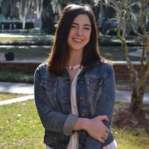 Meet your Posher, Leah